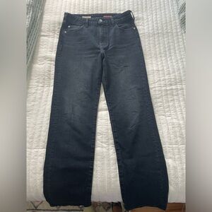 Anthropologie Pilcro brand jeans in a dark denim wash size 26